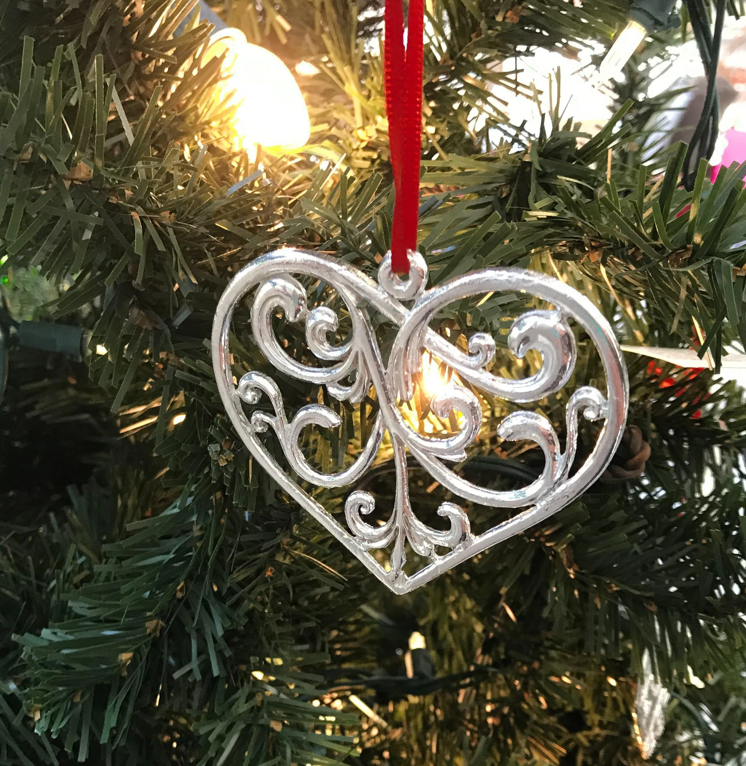 Heart Gifts - Elegant Swirly Heart Christmas Ornament