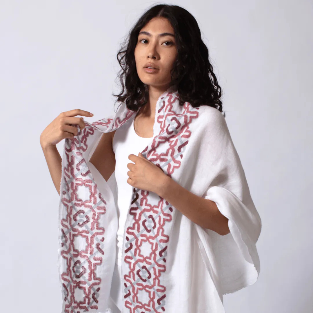 WHITE LINEN SHAWL ANTIQUE ROSE ALHAMBRA